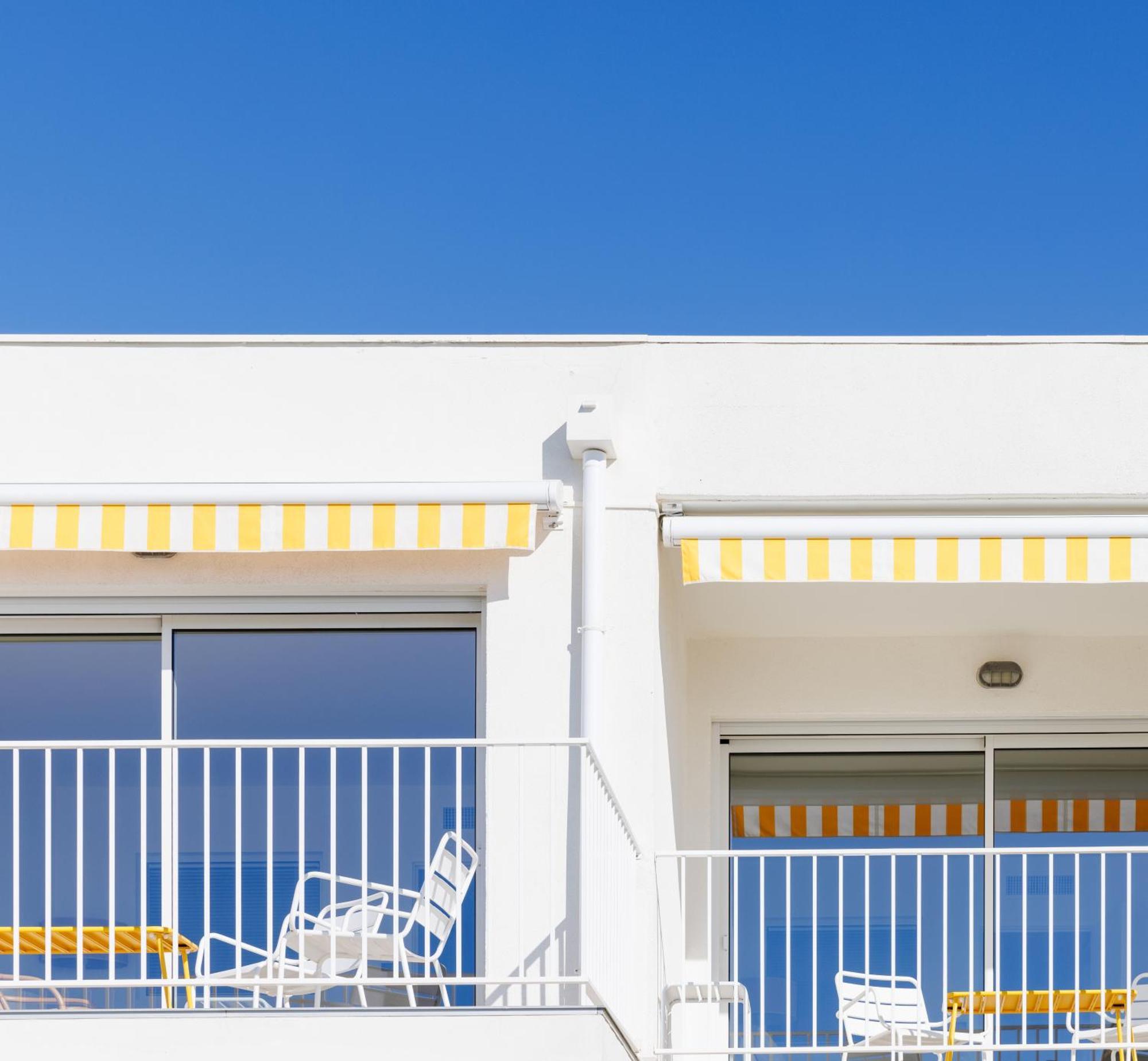 Belle Vue Hotel Cavalaire-sur-Mer Exteriör bild